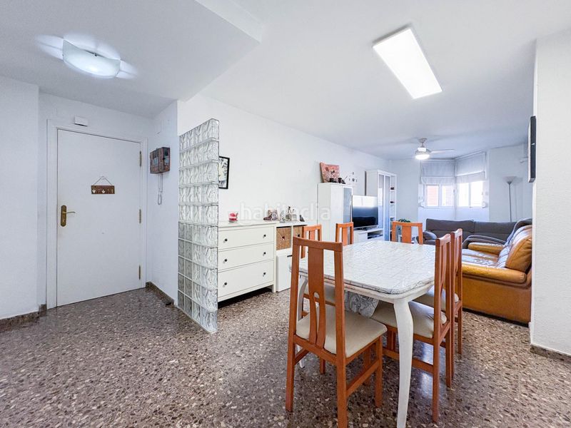 Piso excelente piso de 3 habitaciones y 2 baños con garaje y trastero incluidos en Valencia - Imagen 2