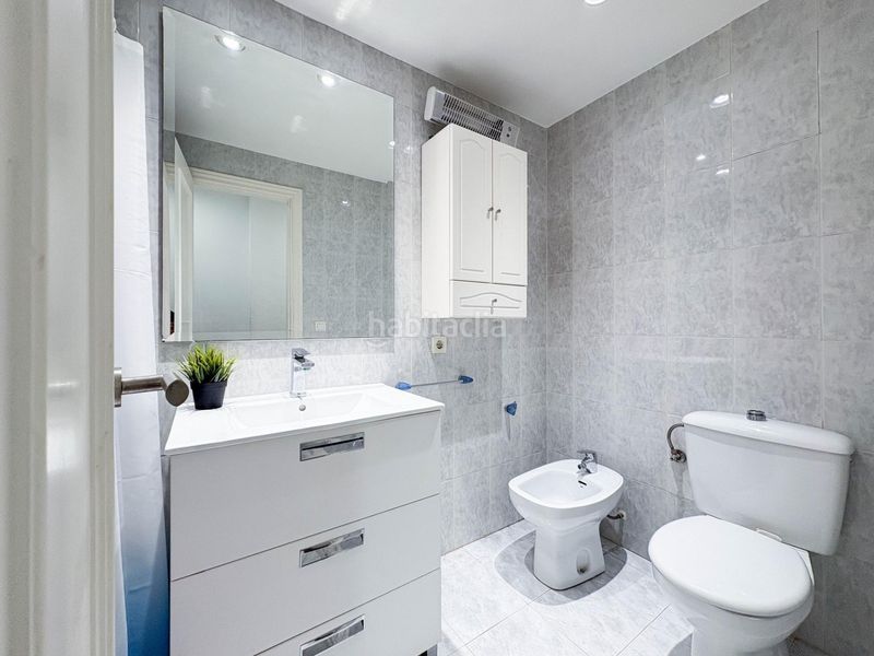 Piso excelente piso de 3 habitaciones y 2 baños con garaje y trastero incluidos en Valencia - Imagen 8