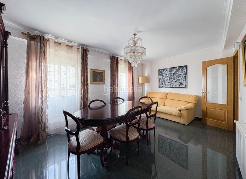 Piso luz, amplitud y calidad de vida en tu nuevo hogar en Torrefiel. en Valencia - Imagen 4