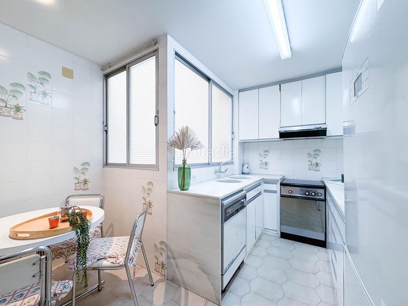Piso en calle salamanca 42 elegancia, luz y caracter en el corazón del ensanche de valència en Valencia - Imagen 18