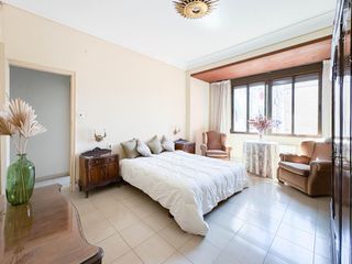 Pis  Calle salamanca 42. Elegancia, luz y caracter en el corazón del ensanche de valència