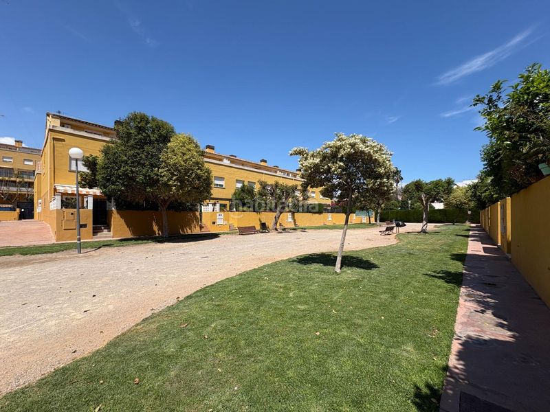 Foto b44bbec1-932d-4e1b-a560-e57a036afebe. Reihenhaus mit heizung parking pool in Centro Bétera