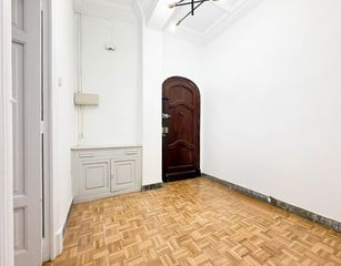 Lloguer Pis  Plaza dr landete. Piso de alquiler en ruzafa con 4 habitaciones y dos baños