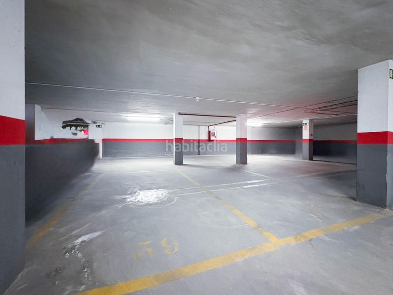 Foto 0ab9fcaf-f191-48b6-aef5-c47c5151a3de. Parking voiture dans calle londres-48 12 dans Parc Central Torrent