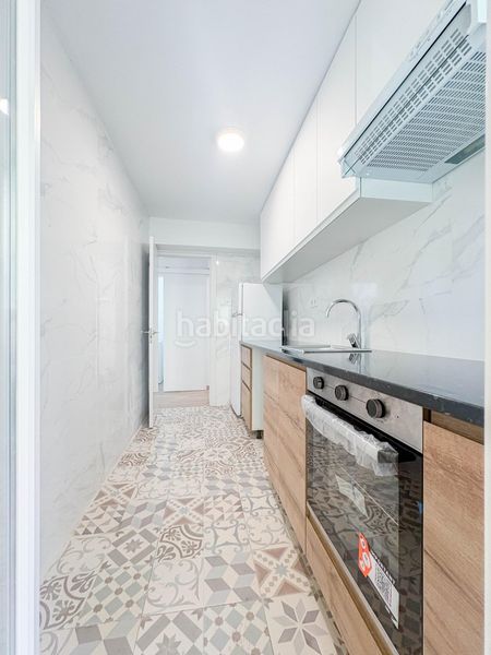 Foto 5d10332e-f97e-4bd1-8294-3cc7e3843483. Lloguer pis a Mont Olivet Valencia