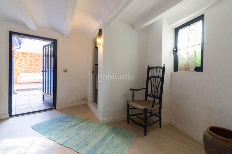 Foto 50d94af9-00b8-4194-9575-59495f52c0db. Casa amb aparcament a Riba - roja de Túria
