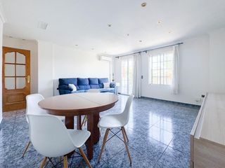 Flat in Calle PINTOR GISBERT