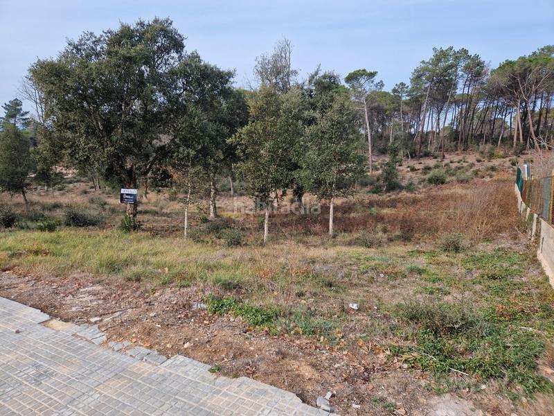 Foto fbcd1751-a72c-4de2-a5f3-5a84db39abcb. Terreny residencial a avinguda catalunya 47 a Sils