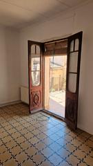 Location Maison jumelée  Plaça església 3. Casa de lloguer al centre de vidreres de 4 habitacions
