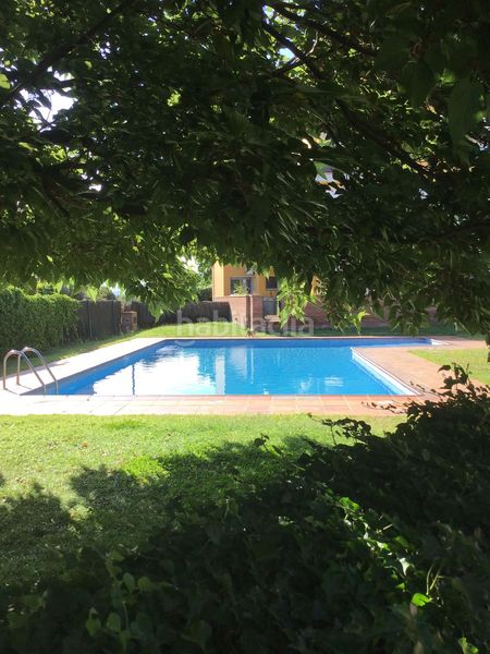 Foto 1786996d-7df7-4190-a5aa-d2536b0b75aa. Casa bifamiliare con camino riscaldamento parcheggio piscina in Santa Coloma de Farners