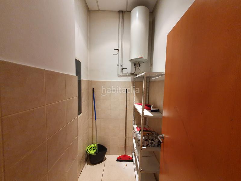 Foto e3b0ae61-b12a-4108-b704-02d96e1b4ae7. Local commercial dans carrer de wilson 15 dans Can Palet Terrassa