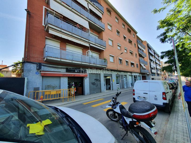 Foto e98870f0-30ca-407c-be70-345d697feae8. Local commercial dans carrer de wilson 15 dans Can Palet Terrassa