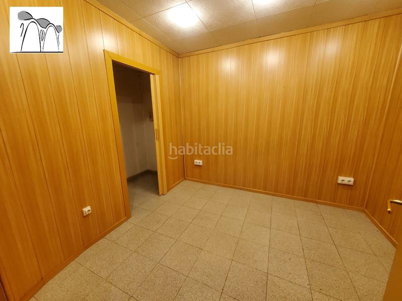 Foto 8b2f4db5-d943-427e-bbde-36aa59019b78. Alquiler local comercial en carrer de marconi 155 local cantoner en Terrassa