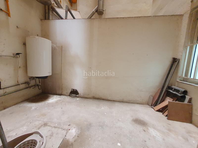 Foto 4d7e8479-f935-42fd-a118-0606715a115e. Locale commerciale in Can Palet Terrassa