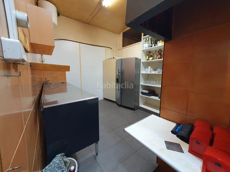 Foto 014537f2-7405-445b-8e0e-f04b6833dd8a. Local commercial dans carrer de galileu 194 dans Ca n'Aurell Terrassa