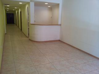 Locale commerciale in Carrer de Girona