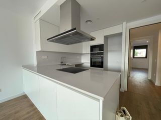 Miete Etagenwohnung  Carrer de la mare de déu del pilar. Piso en alquiler con vistas a vallparadis