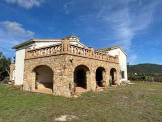 Masia  N/a