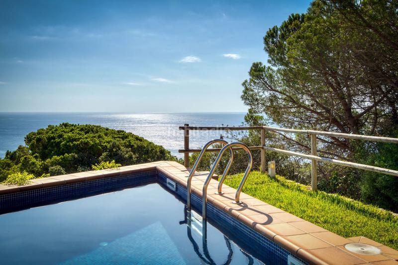 Foto d93b68a9-03ca-47a2-8289-e05f4be7aab2. Chalet with parking pool in Puntabrava-Port Salvi Sant Feliu de Guíxols