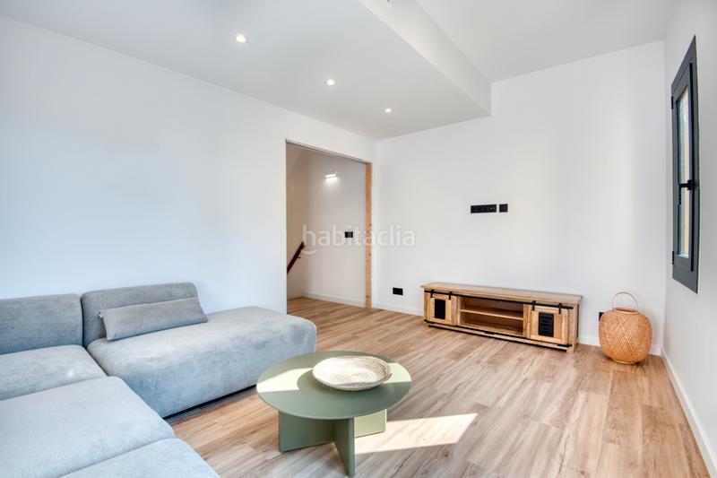 Foto 72f9b881-179e-49fe-840e-4a2e09ba23ef. Dreistöckige wohnung in carrer de l'algavira 74 in Sant Feliu de Guíxols