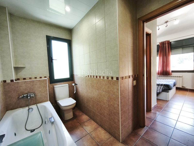 Foto ecf71273-cb6f-400d-8210-8d5d512f0e5d. Chalet en Caldes de Malavella