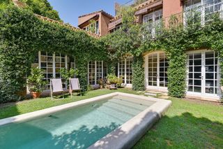 Bauernhof in Corçà. Casa rural