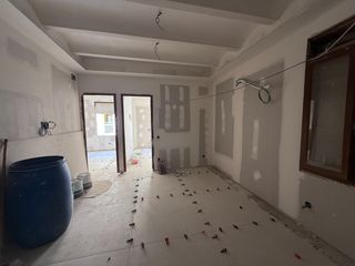 Appartement à Carrer nou dels garrofers 117. Piso en reforma