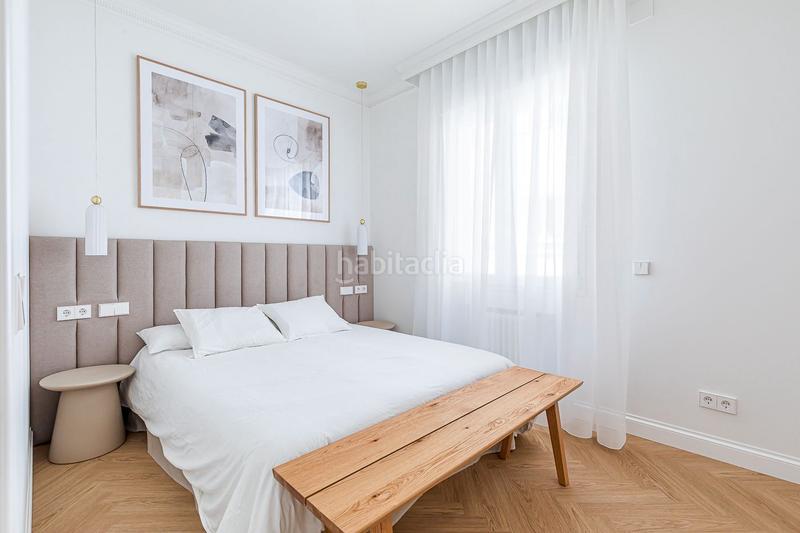 Foto 953ff986-c949-4a7c-a8f7-f34f79467f19. Piso reforma clasica en finca señorial en Goya Madrid