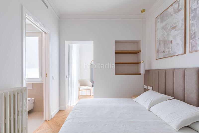 Foto aba8339e-92a9-4551-ba85-e83472db33e8. Piso reforma clasica en finca señorial en Goya Madrid