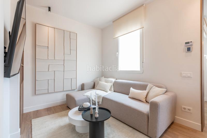 Foto 1c48812f-982f-4936-bb1f-dbc9fc04f4eb. Piso planta alta en preciosa finca clasica en Goya Madrid