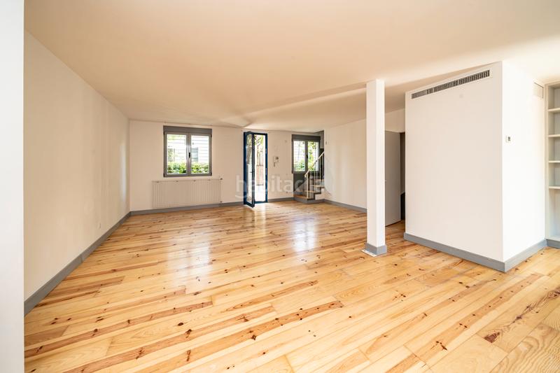 Foto 27bd0c00-8315-47cd-8367-0f22461712fa. Casa preciosa casa junto al parque en Fuente del Berro Madrid