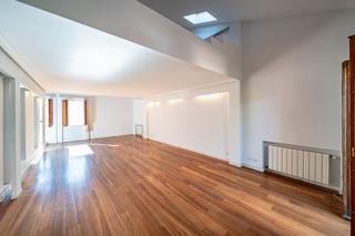 Haus in El Viso. Vivienda singular en el viso