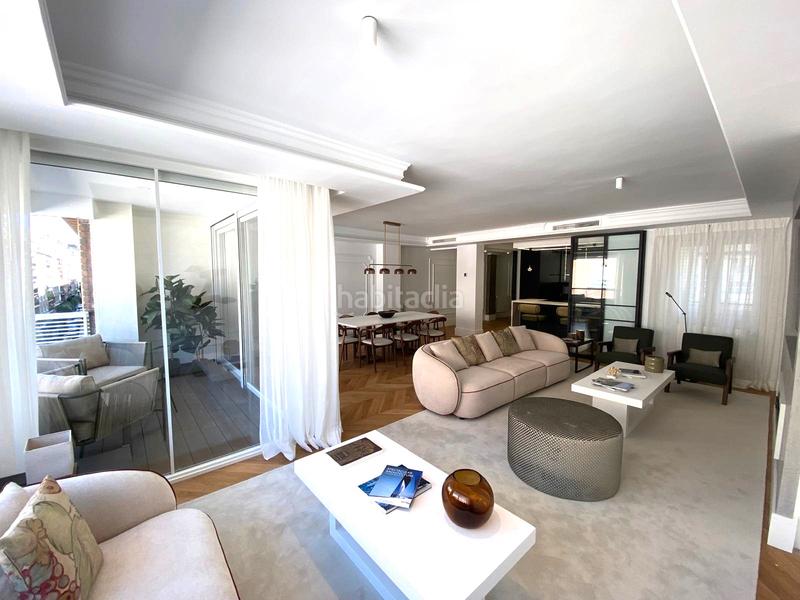 Foto 1499a1a6-d399-4444-ae84-53bd2c4e10ad. Etagenwohnung mit parking in Recoletos Madrid