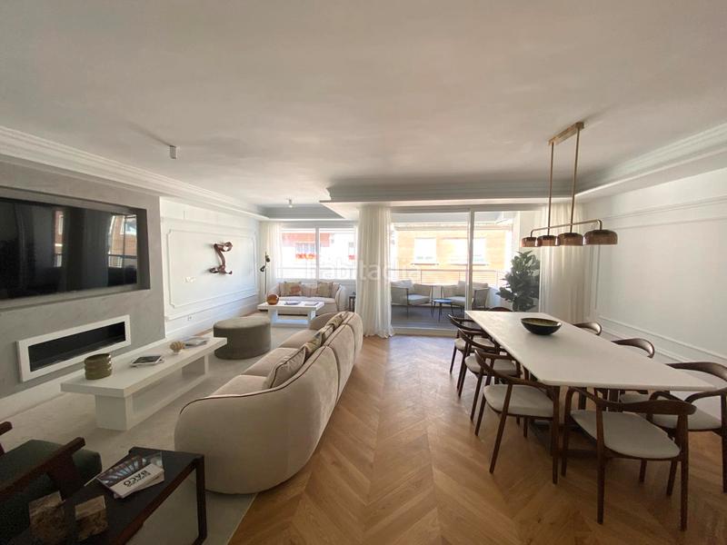 Foto 5ac73226-8ceb-4a10-a745-47b0d5775b1d. Etagenwohnung mit parking in Recoletos Madrid