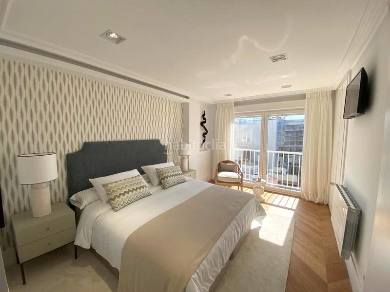 Foto 7c4dc5ba-73d3-4145-a67e-886bc0db96a0. Etagenwohnung mit parking in Recoletos Madrid