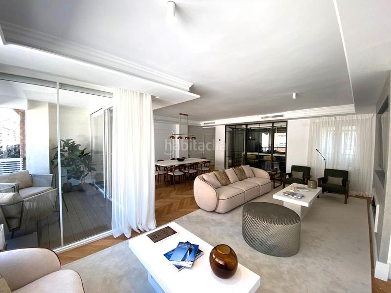 Foto a10492e6-3078-47ce-a795-5f607a874f5a. Etagenwohnung mit parking in Recoletos Madrid