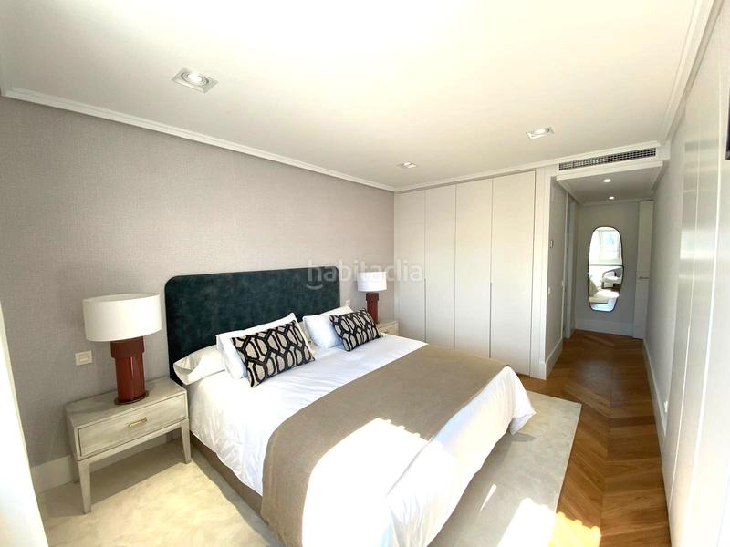 Foto c563154e-66a4-4cc6-8f36-c0ad4d6be6fb. Etagenwohnung mit parking in Recoletos Madrid