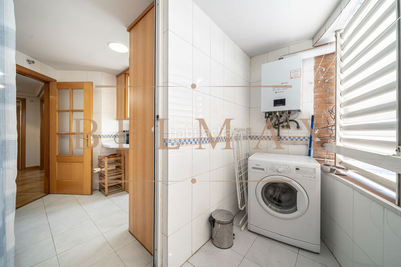 Foto 61a925e3-0cfb-48ab-9ab1-4a2bdf1c3949. Flat with heating parking pool in Simancas Madrid