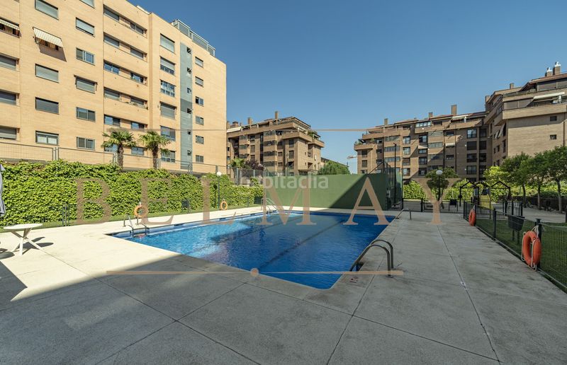 Foto 8677eb1e-7144-4793-8442-ca4730b6d377. Flat with heating parking pool in Simancas Madrid