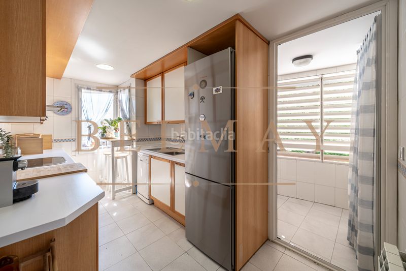 Foto b167829b-cbf4-4714-a8cb-a97cb267317b. Flat with heating parking pool in Simancas Madrid