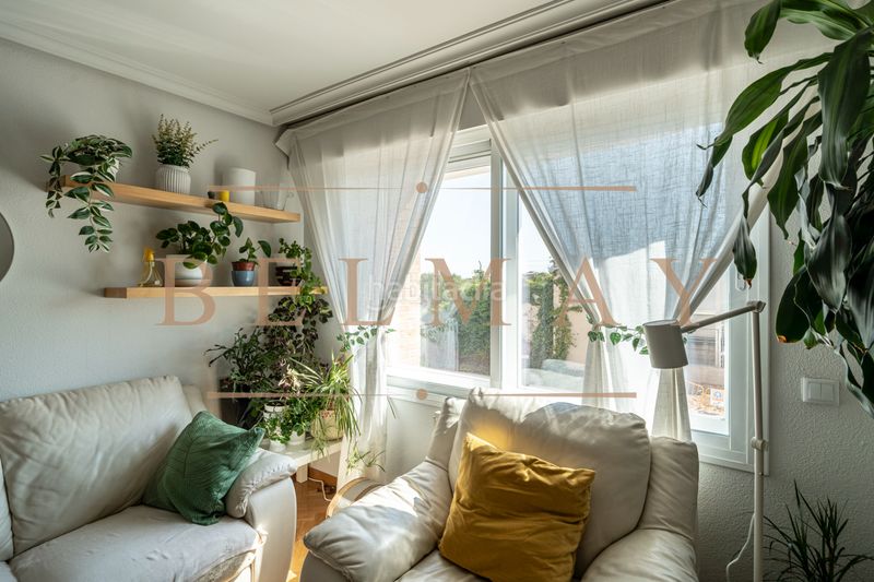 Foto e5b010b1-75e6-4df6-be1e-c3e37515d020. Flat with heating parking pool in Simancas Madrid