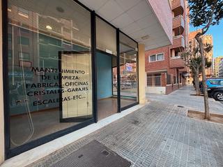 Local Comercial en Carrer d'alacant 24