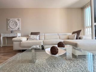 Lloguer Pis a Ciutat del Transport - La Salera. Eka inmobiliaria comercializa en exclusiva vivienda en alquiler,