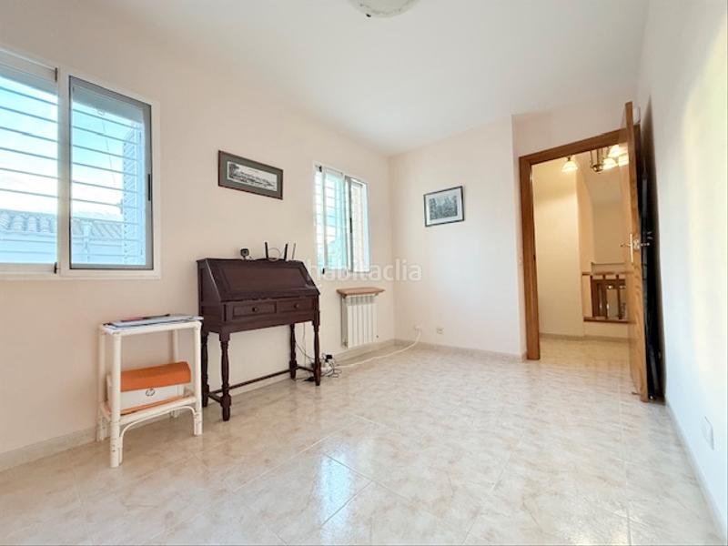 Foto 559250fc-5bc8-4a61-82a0-4c20b1e2c71c. Chalet avec cheminée chauffage parking piscine dans Benicasim / Benicàssim