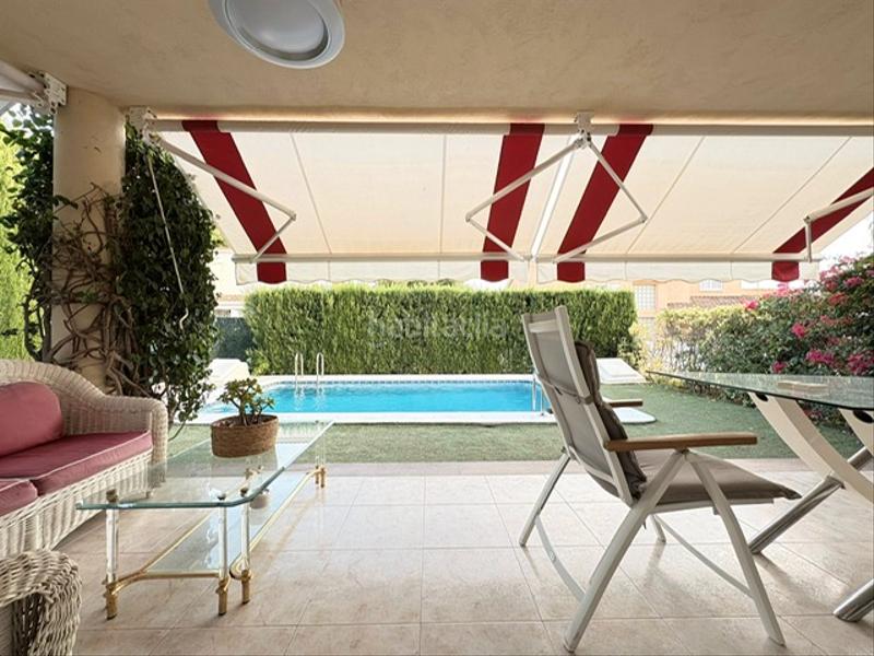 Foto cc297c81-6567-402c-9701-b86b8a190d34. Chalet avec cheminée chauffage parking piscine dans Benicasim / Benicàssim