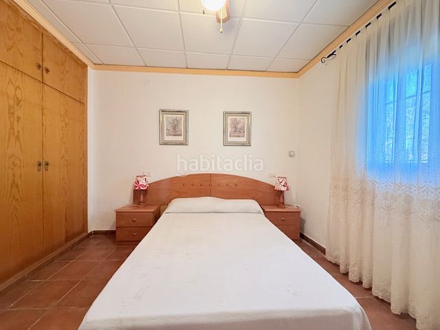 Foto d8694e9a-e56c-4226-8d8f-9a9f81beba81. Masia amb xemeneia aparcament piscina a Cabanes