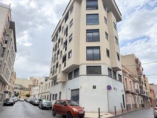 Pis a Carrer de cerdà de tallada 18. Eka inmobiliaria comercializa vivienda en exclusiva, en la zona