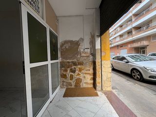 Locale commerciale in Carrer del Degà Martí 30