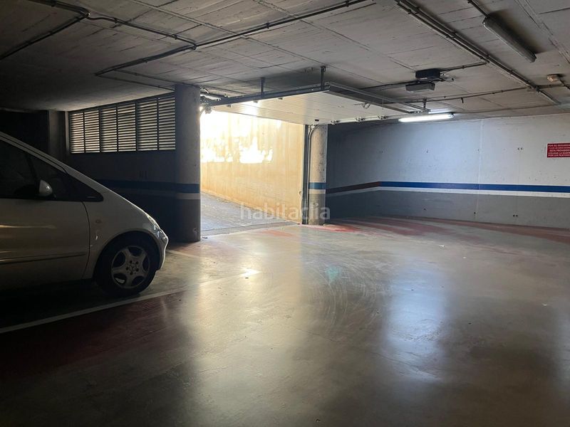 Foto 71fd7df7-c0ec-4929-9006-07f4d2b7e6e0. Autoparkplatz in plaça del doctor marañón 1 in Parque Geólogo José Royo Gómez Castellón de la Plana