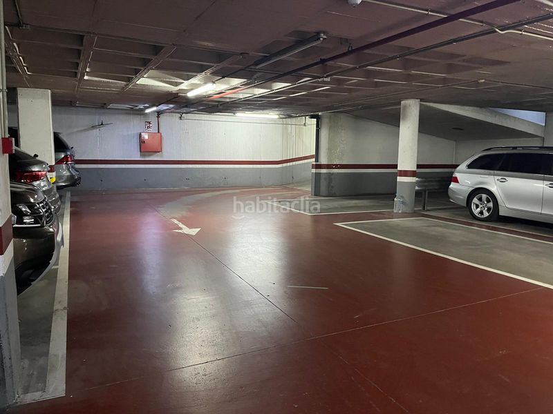 Foto 87d6a544-4eb4-4290-b966-42cbc067174e. Autoparkplatz in plaça del doctor marañón 1 in Parque Geólogo José Royo Gómez Castellón de la Plana